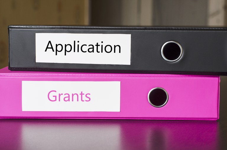 Application, Grants